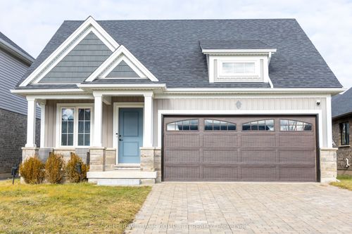 18 Secord St, Thorold, ON, L2V0E9 | Card Image
