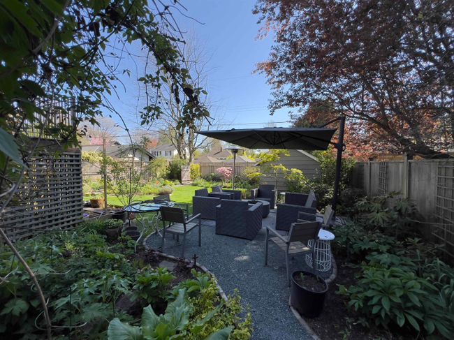 3378 W 35 Th Avenue, House other with 6 bedrooms, 3 bathrooms and 2 parking in Vancouver BC | Image 6