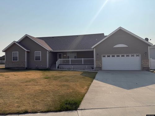 2997 N Kilt Ln, Rawlins, WY, 82301-3904 | Card Image