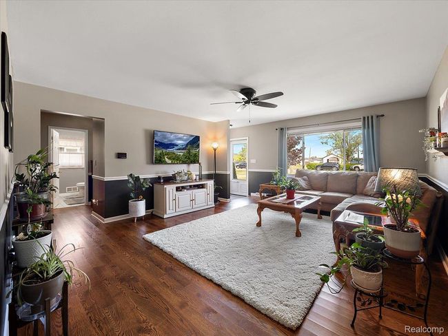 28-5514 Pointe Dr-38.jpg | Image 18