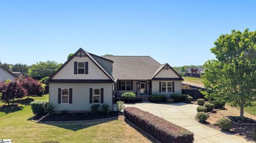 104 Crimson Glory Way, Travelers Rest, SC, 29690 | Card Image