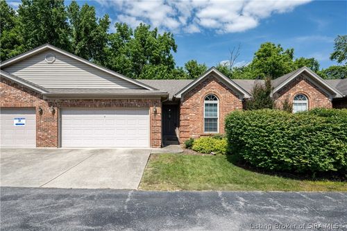 6-807 Indiana Ave, Sellersburg, IN, 47172-1658 | Card Image