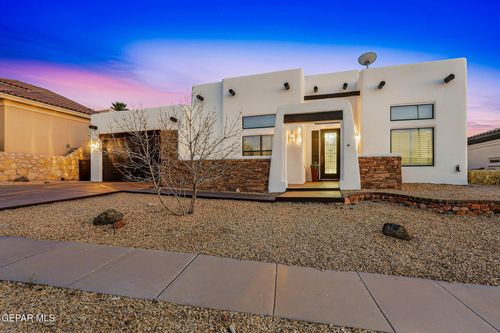 6252 Franklin Hawk Ave, El Paso, TX, 79912-8169 | Card Image