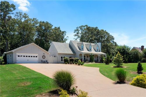 115 Mission Hills Dr Sw, Cartersville, GA, 30120-7454 | Card Image