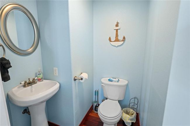 207 S 2 Nd St, House other with 4 bedrooms, 3 bathrooms and 6 parking in Rockport TX | Image 15