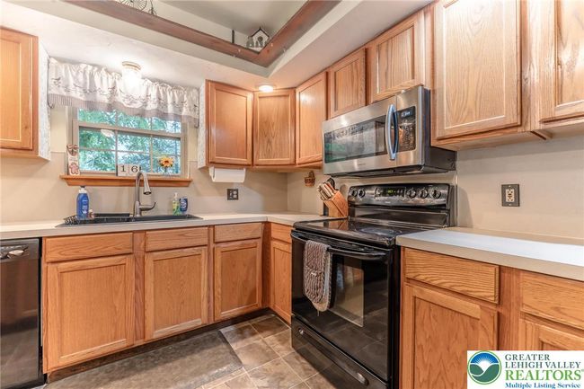 3195 Audubon St, House other with 4 bedrooms, 2 bathrooms and null parking in Palmer Twp PA | Image 9