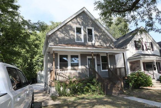 908 Saint Clair Street, Home with 3 bedrooms, 2 bathrooms and null parking in Grosse Pointe MI | Image 1