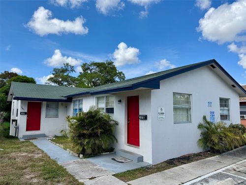147 W 17th St, Riviera Beach, FL, 33404-6123 | Card Image