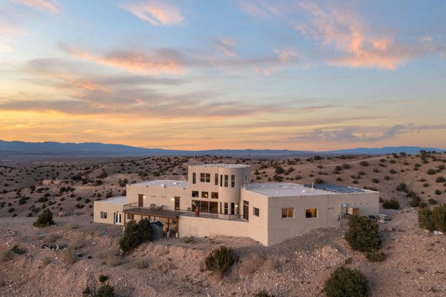 90 Camino Halcon, House other with 6 bedrooms, 6 bathrooms and null parking in Placitas NM | Image 56