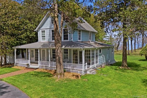 2850 & 2856 N Wading River Road, Riverhead, NY, 11792 | Card Image