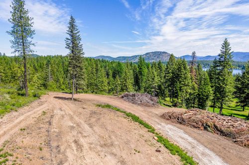 3490 Ohana Way, Valley, WA, 99181 | Card Image