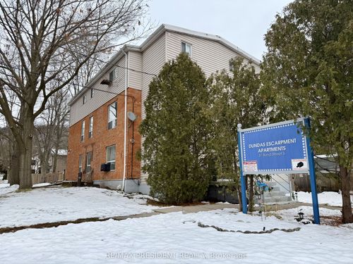 37 Bond St S, Hamilton, ON, L9H3H2 | Card Image