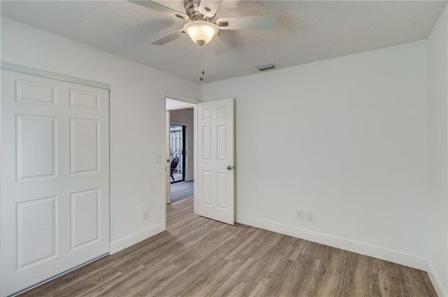5 - 1172 Breezy Way, Condo with 2 bedrooms, 2 bathrooms and null parking in Sebastian FL | Image 26