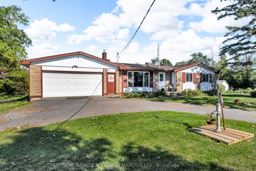 18659 County Rd 19, Williamstown, ON, K0C2J0 | Card Image