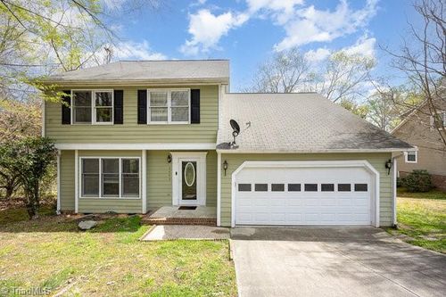 2009 Kildare Woods Dr, Greensboro, NC, 27407-6371 | Card Image