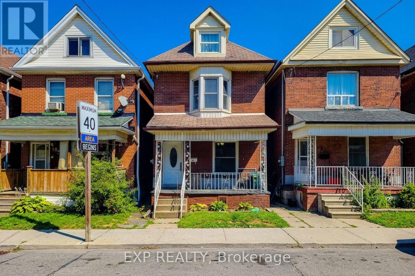 Residential in Hamilton (Gibson)