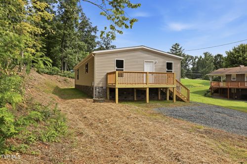 306 Willow St, Mount Carmel, TN, 37645-3651 | Card Image