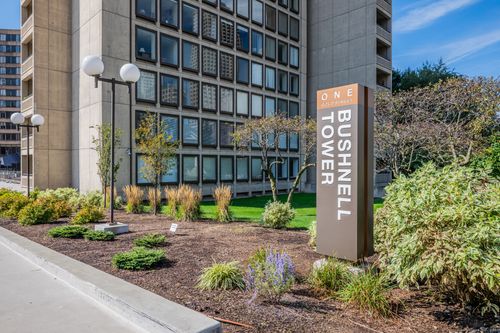 apt-9d-1 Gold St, Hartford, CT, 06103-2930 | Card Image