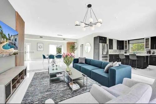 0-3117 Hollywood Blvd, Hollywood, FL, 33021-7048 | Card Image