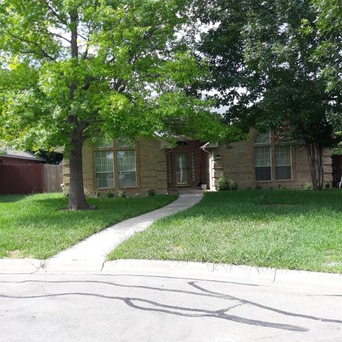409 Meadow Ln, Denton, TX, 76207-7414 | Card Image