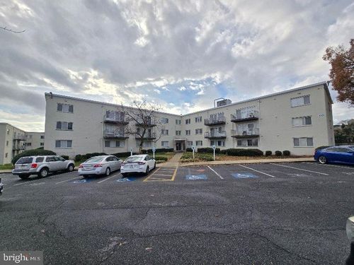 318-1001 Chillum Road, HYATTSVILLE, MD, 20782 | Card Image