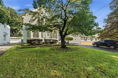 22955 Fairmount Boulevard, Shaker Heights, OH, 44118 | Card Image