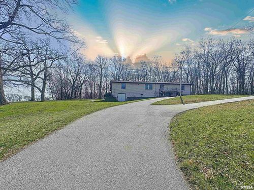 6520 Us Highway 150, Alpha, IL, 61413-9103 | Card Image