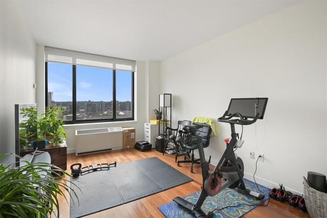APT-17C - 10 City Pl, Condo with 2 bedrooms, 3 bathrooms and null parking in White Plains NY | Image 10