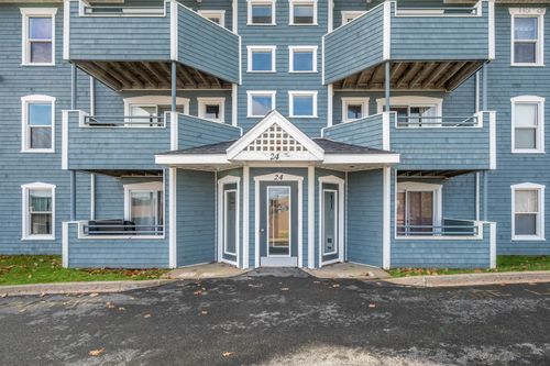 233-24 Hammonds Plains Rd, Bedford, NS, B4A3P3 | Card Image