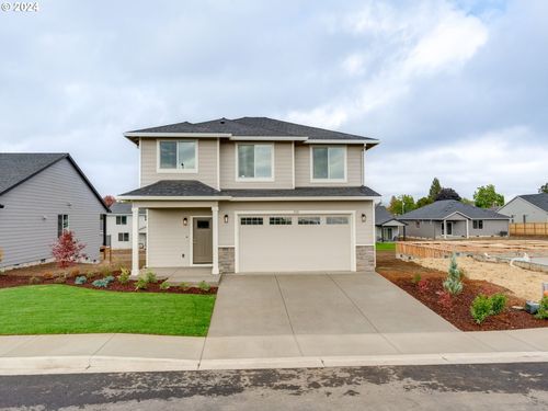 520 E 4th St, Yamhill, OR, 97148-8544 | Card Image