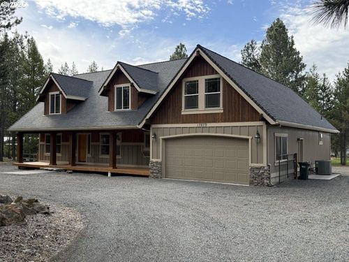17879 Kodiak Ln, Bend, OR, 97707-2320 | Card Image