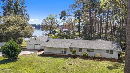 177 Lakeshore Cir Ne, Milledgeville, GA, 31061-9055 | Card Image