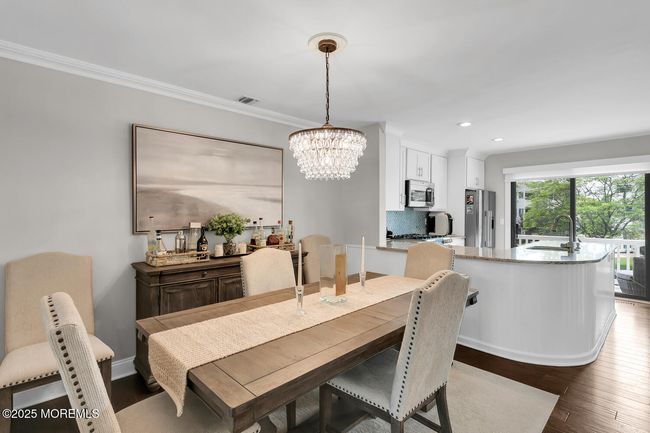 7 Navesink Ct, Condo with 3 bedrooms, 4 bathrooms and 2 parking in Long Branch NJ | Image 12