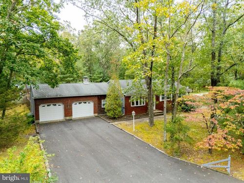 229 Poplar Ave, MARLTON, NJ, 08053-7138 | Card Image