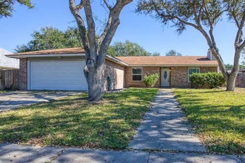 2303 Twin Oak Dr, Portland, TX, 78374-3214 | Card Image