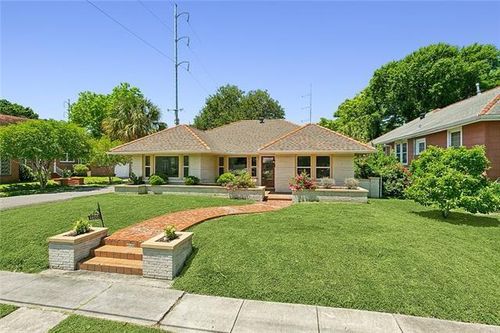 4600 Spain St, New Orleans, LA, 70122-5029 | Card Image