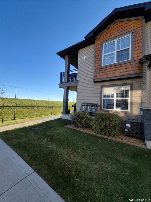 1702-1015 Patrick Crescent, Saskatoon, SK, S7W0M1 | Card Image