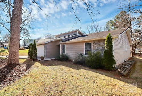 10319 Topeka Dr, Mint Hill, NC, 28227-1456 | Card Image