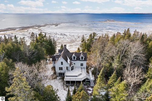 33171 Mrs Reddings Trail, Beaver Island, MI, 49782 | Card Image