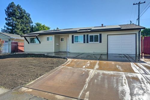 7012 Forman Way, Sacramento, CA, 95828 | Card Image
