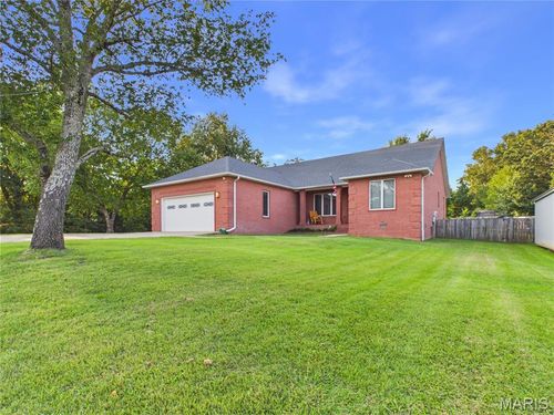 3001 Charlton Ln, Poplar Bluff, MO, 63901-2061 | Card Image