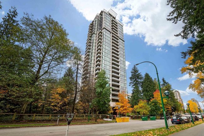 1808 - 7088 18 Th Avenue, Condo with 2 bedrooms, 2 bathrooms and 1 parking in Burnaby BC | Image 1