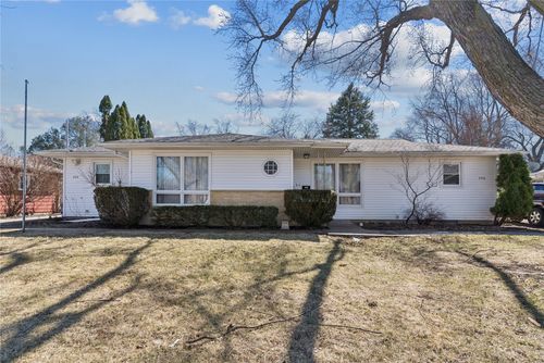 304/306 Julie Ct, Waterloo, IA, 50702 | Card Image