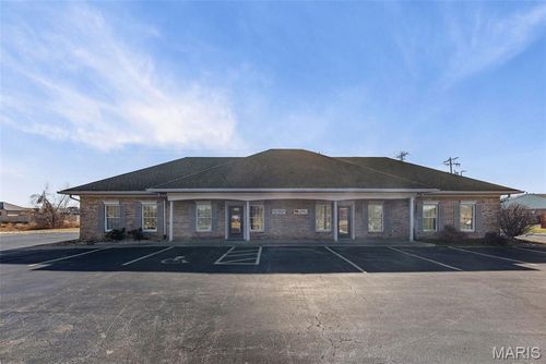 2412 Corporate Ctr, Granite City, IL, 62040-4192 | Card Image