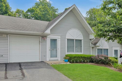 30-30 Windsor Cir, New City, NY, 10956-1145 | Card Image