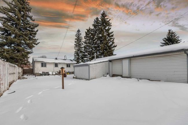 915 40 St Se, House detached with 3 bedrooms, 2 bathrooms and 5 parking in Calgary AB | Image 17