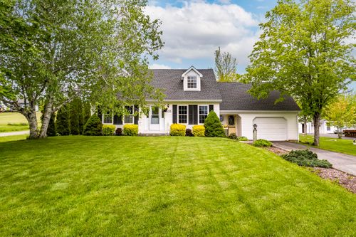 258 Falmouth Dyke Rd, Falmouth, NS, B0P1P0 | Card Image