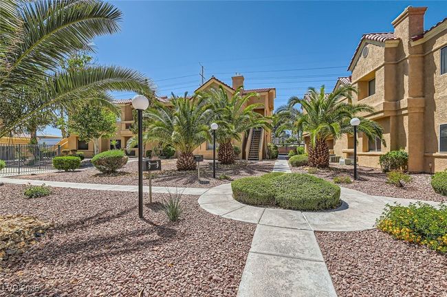 UNIT-112 - 900 Heavenly Hills Ct, Condo with 2 bedrooms, 2 bathrooms and null parking in Las Vegas NV | Image 28