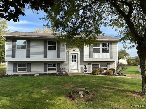 425 W Caledonia St, Lockport, NY, 14094-2005 | Card Image