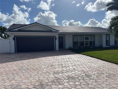 3116 Ne 42nd Ct, Fort Lauderdale, FL, 33308-6006 | Card Image